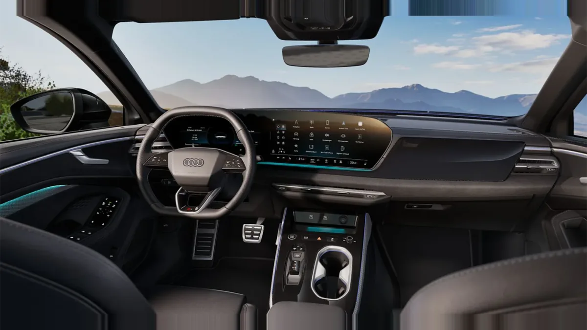 Audi A6 TDI 150kW (204CV) S Tronic Black Line en renting en Elche — Delantera