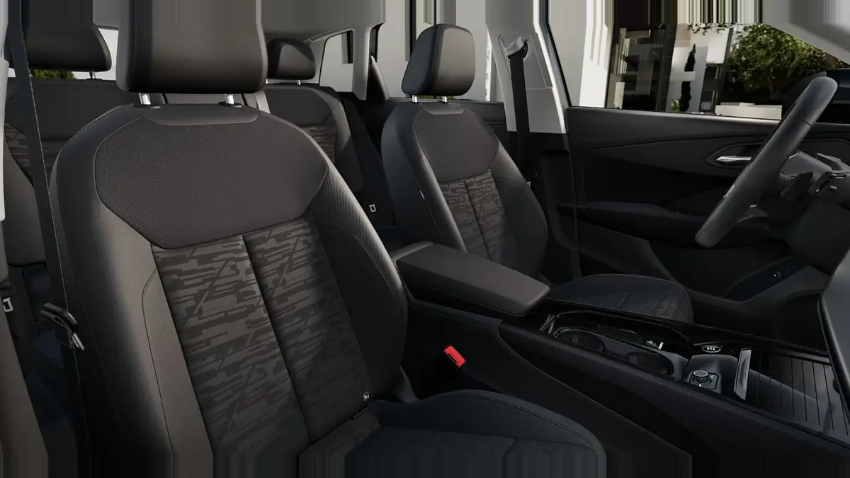 Audi Q3 Advanced TFSI 110kW S Tronic en renting en Elche — vista 7