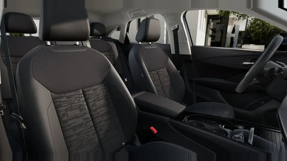 Audi Q3 Sportback Advanced TDI 110kW S Tronic en renting en Elche — vista 8