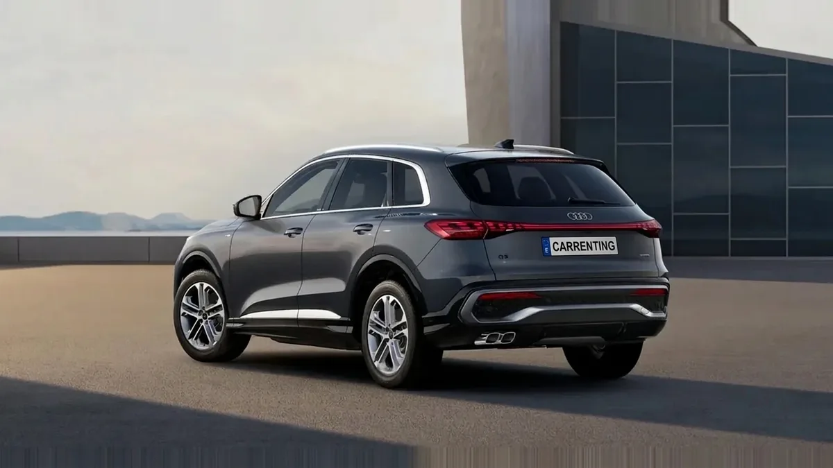 Audi Q5 SUV S line Edition TDI Quattro S Tronic en renting en Elche — Trasera