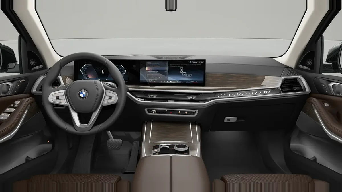 BMW X7 xDrive40i en renting en Elche — Delantera