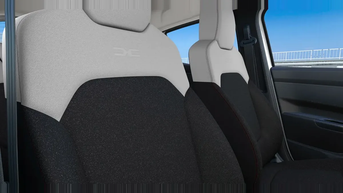 Dacia Spring Expression Electric 33kW (45CV) en renting en Elche — Interior
