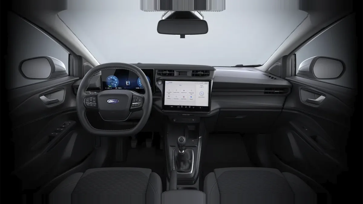 Ford Puma 1.0 EcoBoost MHEV Titanium 125CV en renting en Elche — Delantera