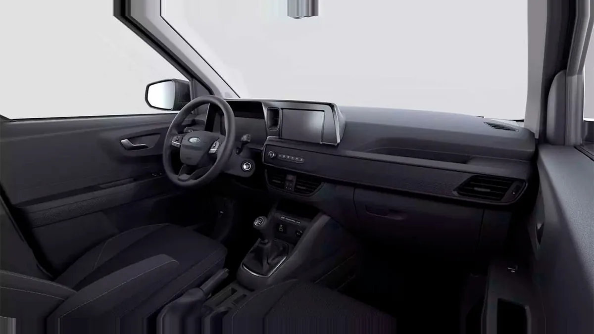 Ford Transit Courier Kombi 1.5 Ecoblue Trend II en renting en Elche — Delantera