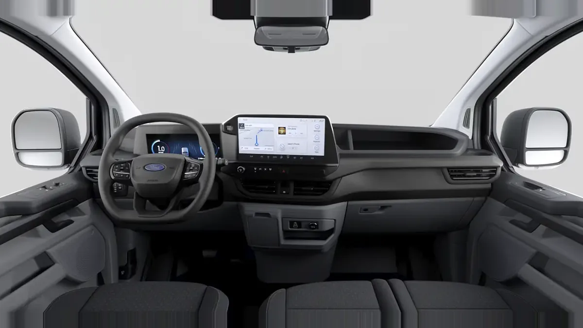 Ford Transit Custom Kombi 2.0 EcoBlue 136CV 320 L2 Trend II en renting en Elche — Delantera