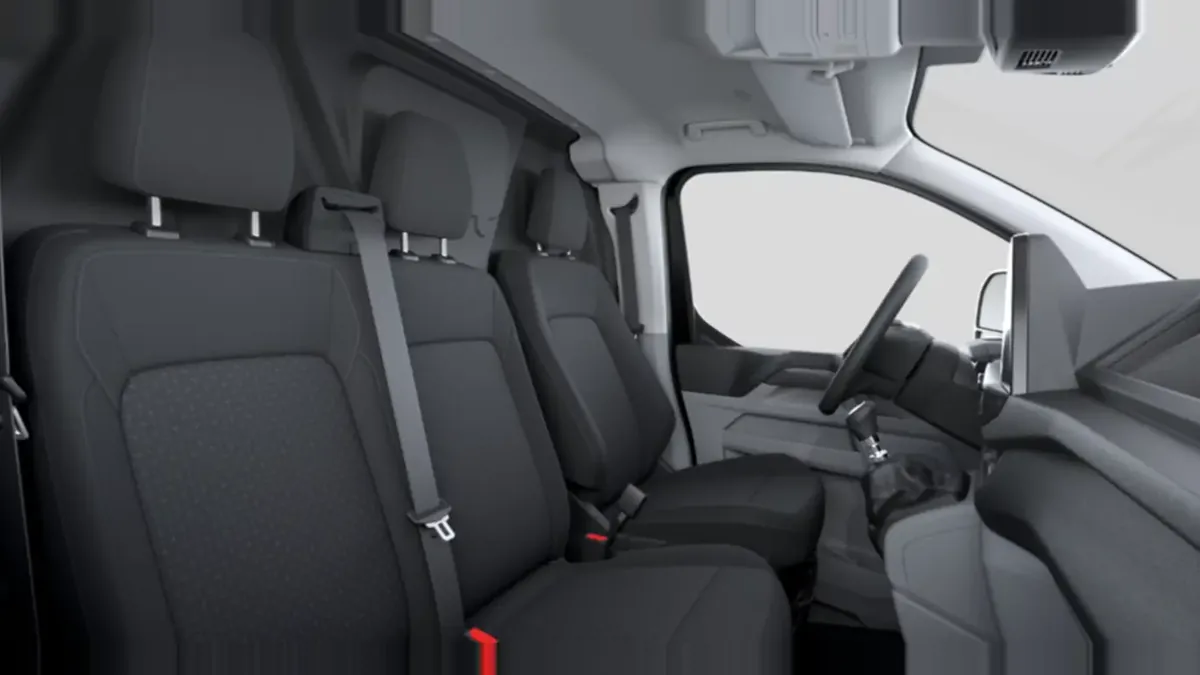 Ford Transit Custom N1 VAN FT280 L1 Trend 2.0 EcoBlue 100kW - ISOTERMO en renting en Elche — Interior