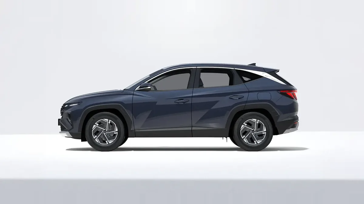 Hyundai Tucson FL 1.6T 239CV HEV AT Klass en renting en Elche — Lateral