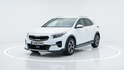 Kia XCeed SUV en renting