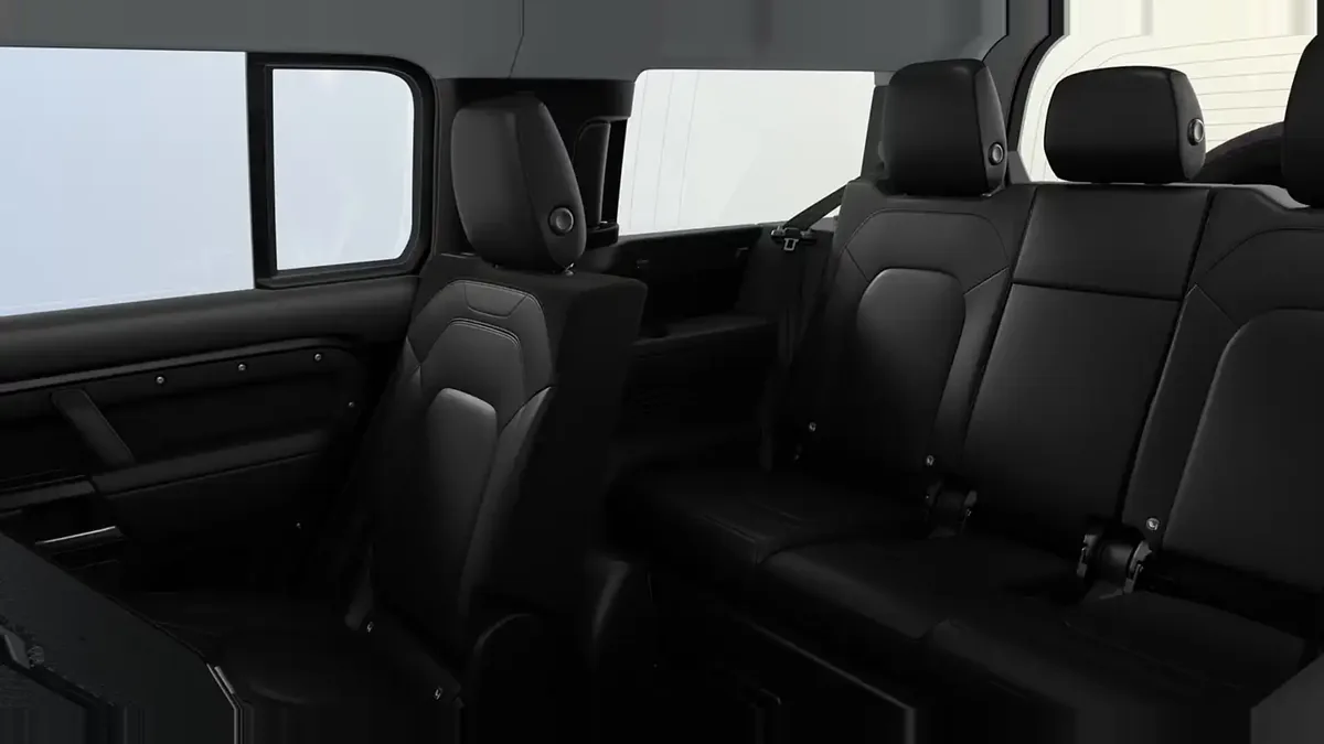 Land Rover Defender 3.0D I6 250S MHEV en renting en Elche — vista 6