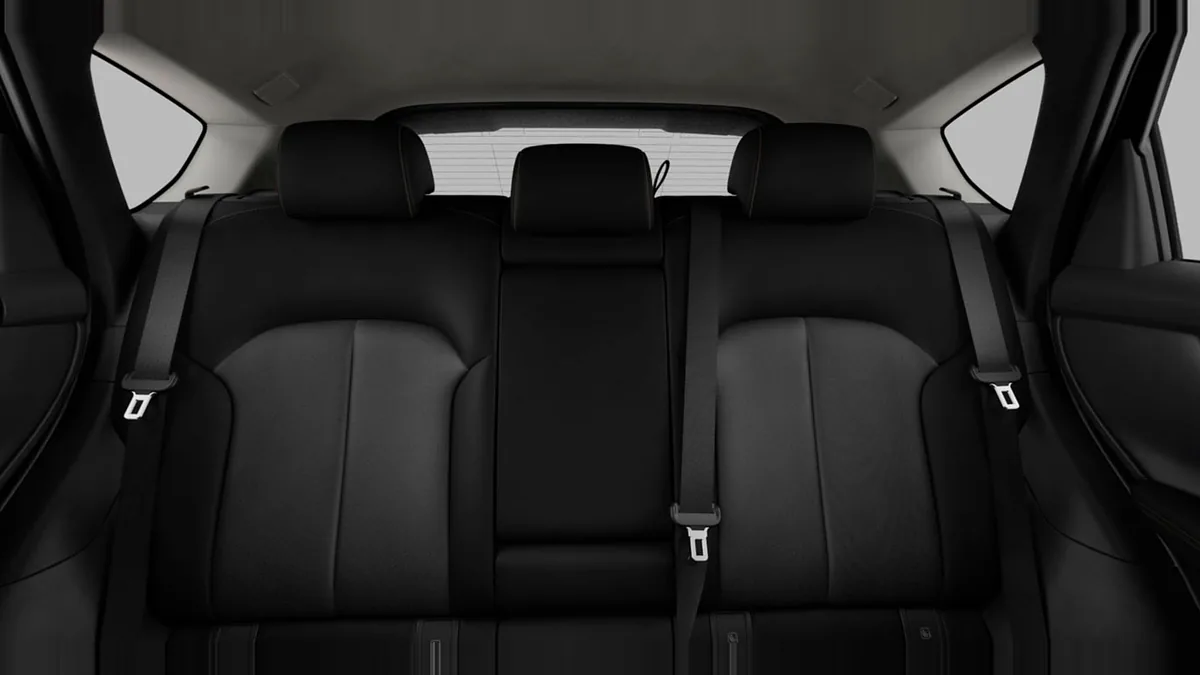 Mazda CX-60 e-Skyactiv PHEV AWD Exclusive-Line en renting en Elche — vista 6