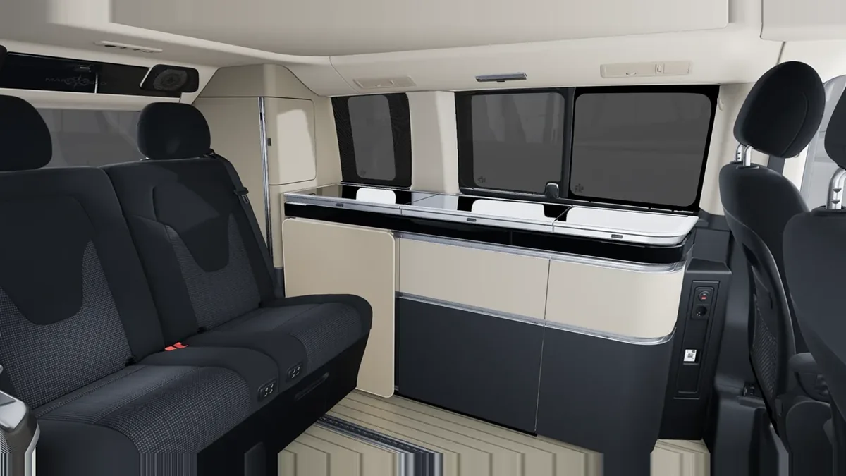 Mercedes-Benz Clase V Marco Polo 300d en renting en Elche — vista 6