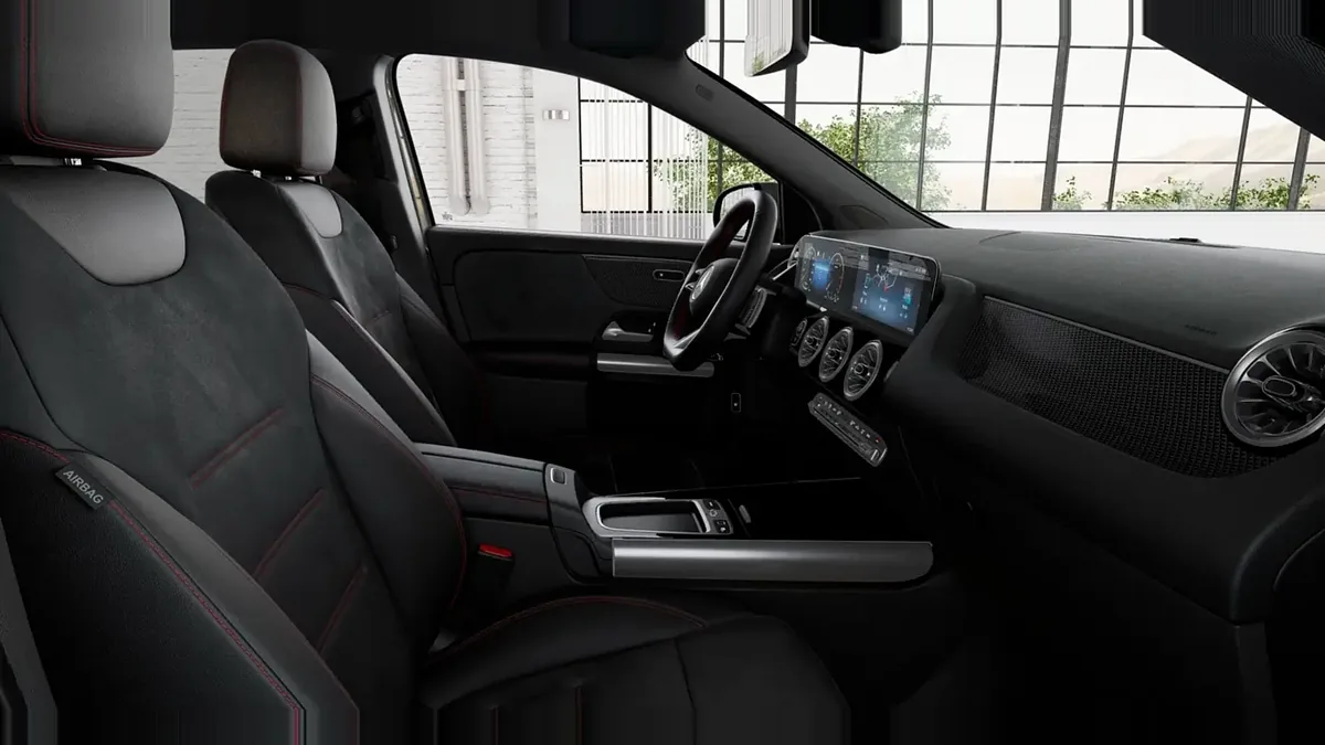 Mercedes-Benz GLA 200d ATH en renting en Elche — Interior