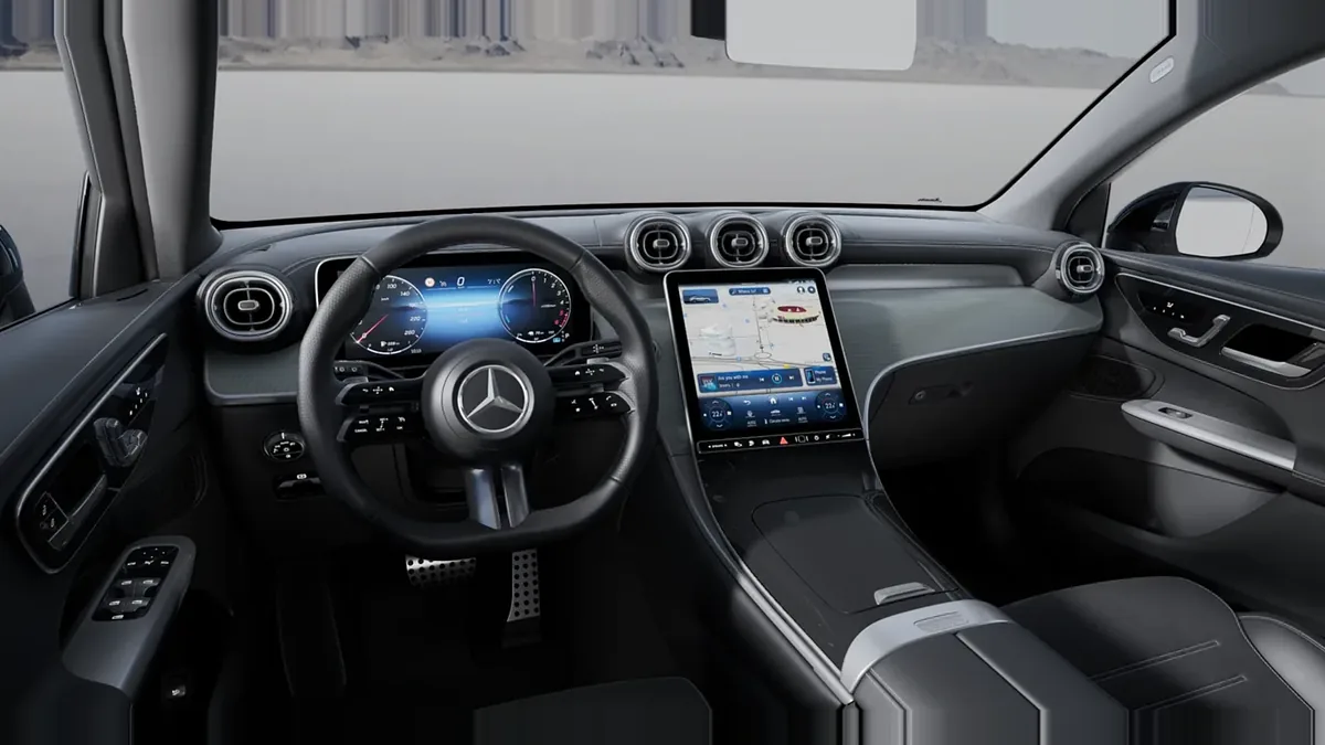 Mercedes-Benz GLC Coupé 300 de 4MATIC QS en renting en Elche — Delantera