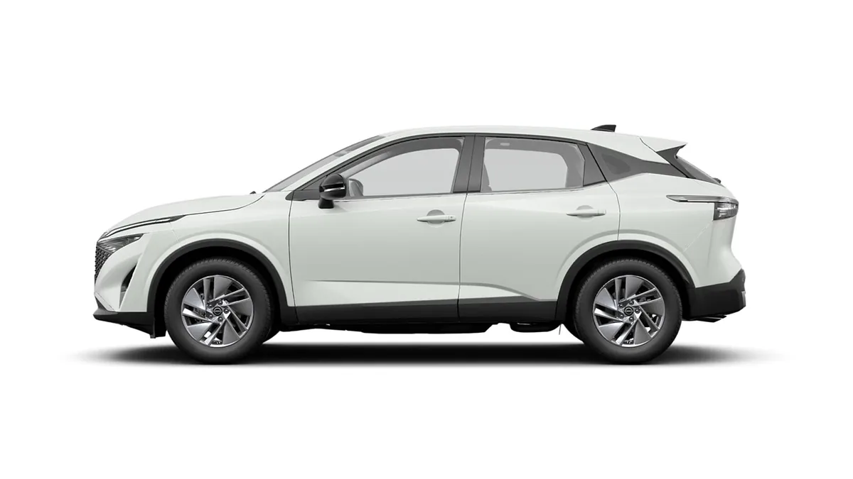 Nissan Qashqai DIG-T 117kW (158CV) MHEV 4x2 Acenta WTH MR en renting en Elche — Lateral