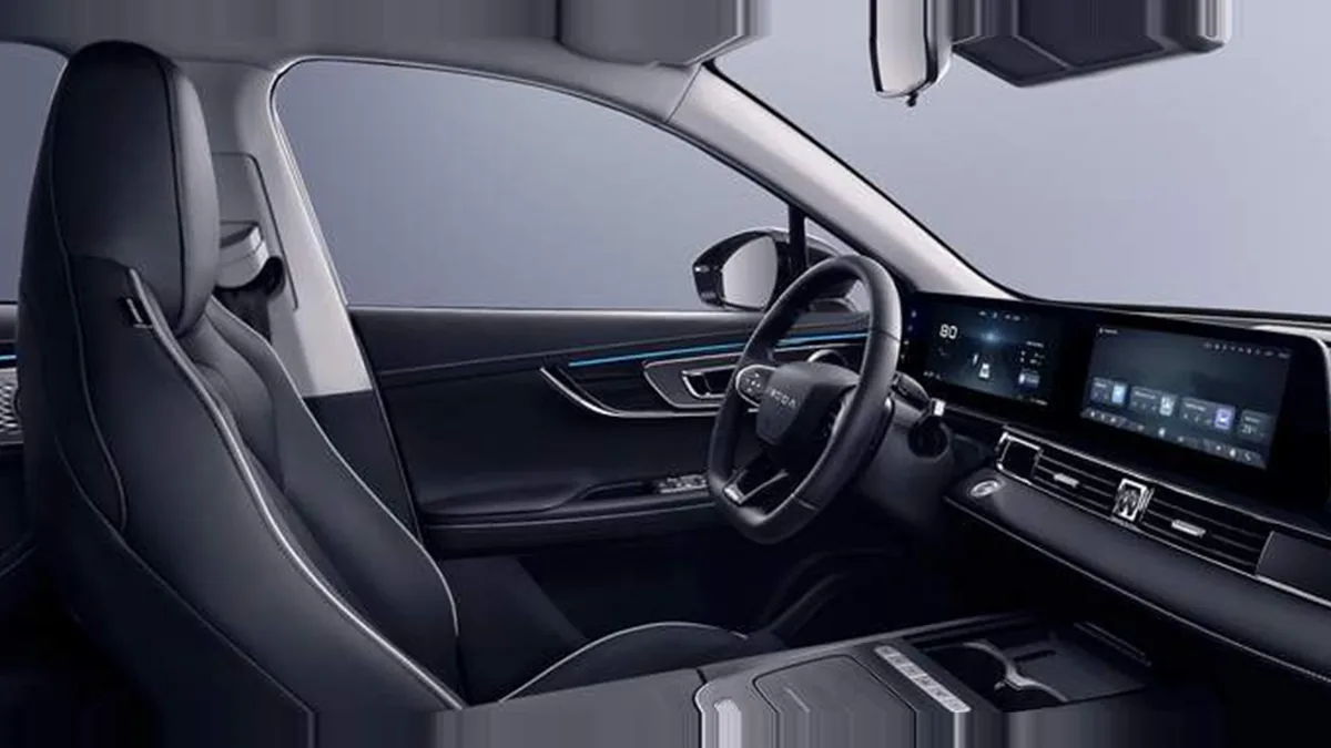 Omoda 5 EV 61kWh Pure 155kW en renting en Elche — Trasera