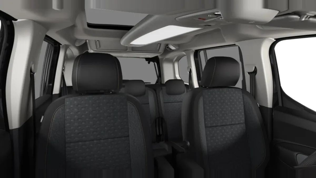 Peugeot Rifter 5P GT BlueHDi 130 EAT8 Standard en renting en Elche — Interior