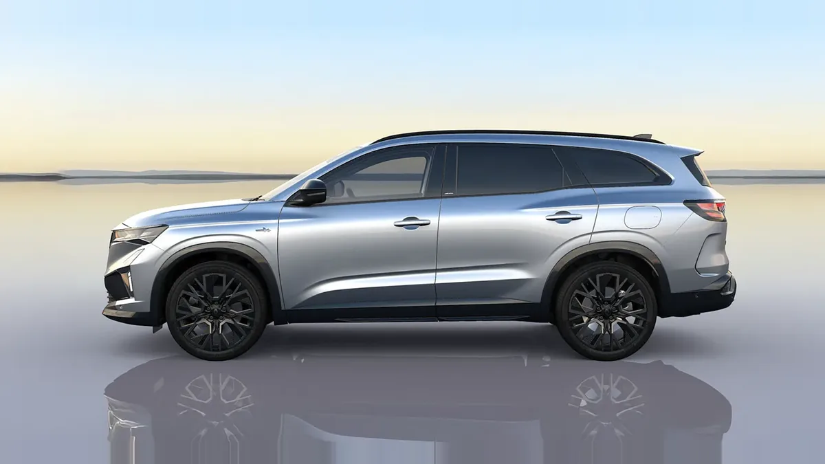 Renault Espace Espirit Alpine Full Hybrid E-Tech 146kW 7p en renting en Elche — Lateral