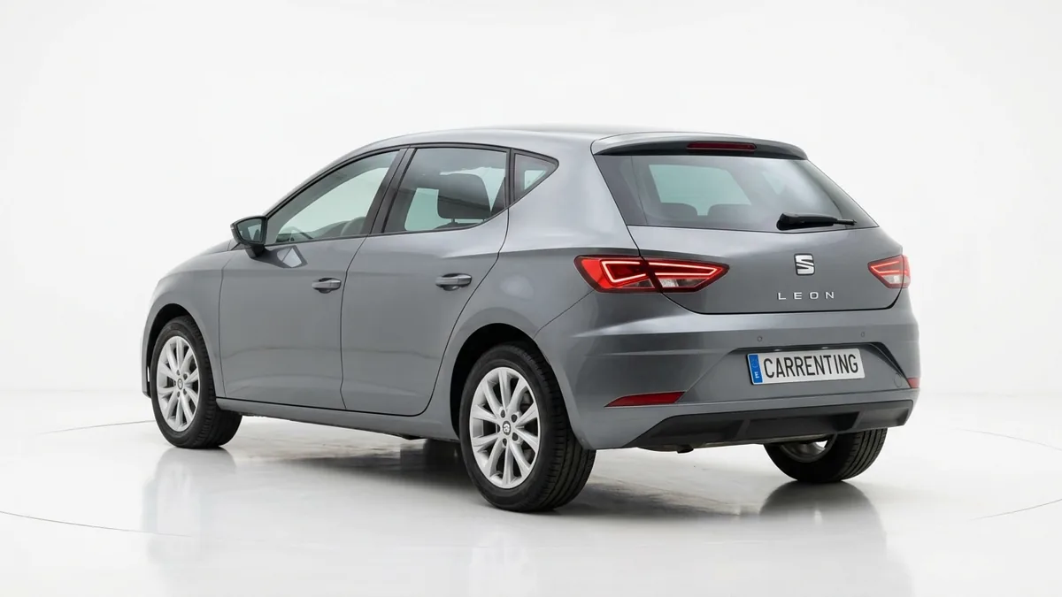 SEAT León 1.5 eTSI DSG-7 S&S Style XL en renting en Elche — vista 6