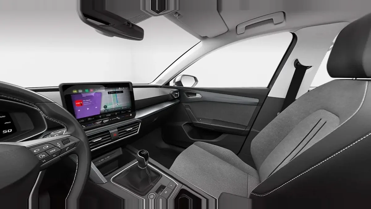 SEAT León 2.0 TDI CR St&Stp XL Fleet Pack en renting en Elche — Interior