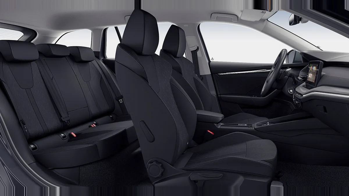 Škoda Octavia Combi Selection 2.0 TDI 150CV DSG 7vel en renting en Elche — Interior