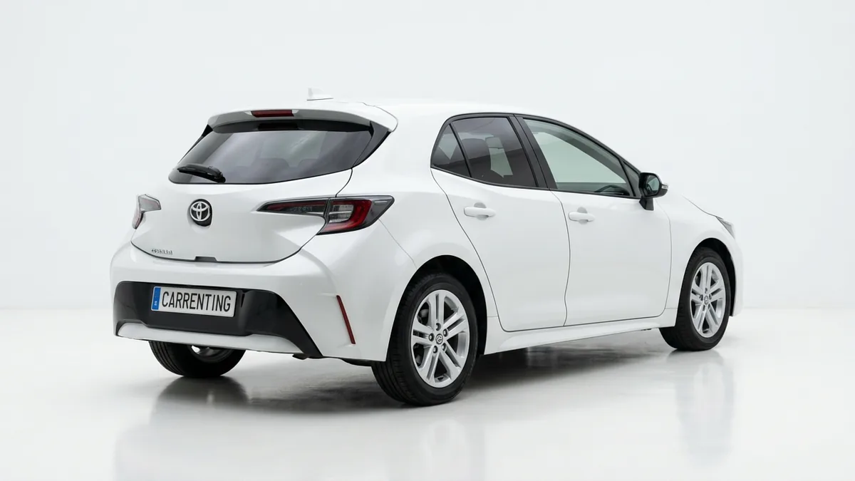 Toyota Corolla 140H Active en renting en Elche — Delantera