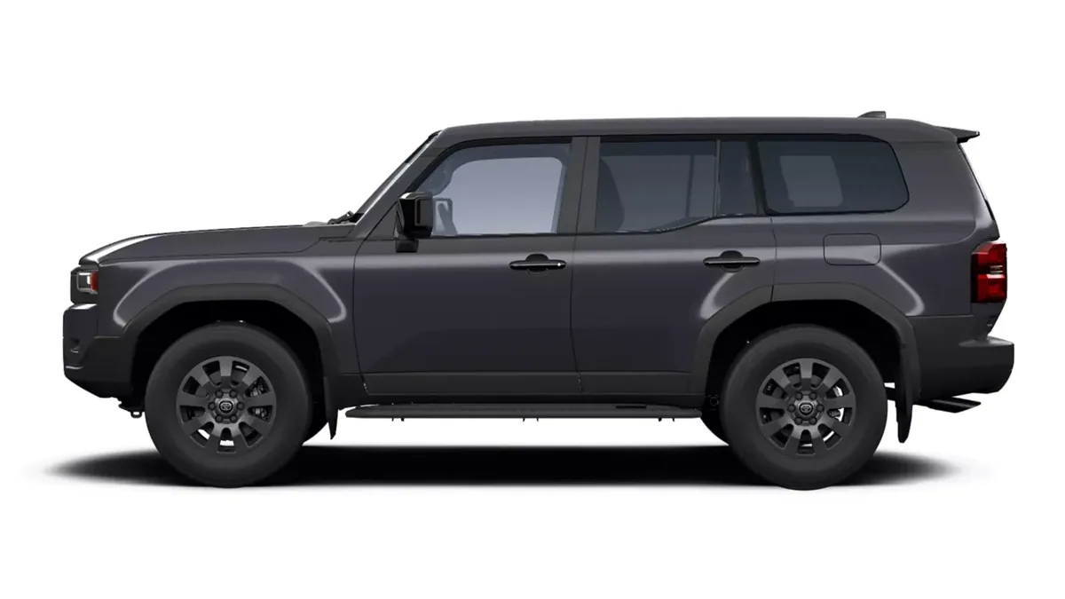 Toyota Land Cruiser 250 Hybrid 48V VX en renting en Elche — Trasera
