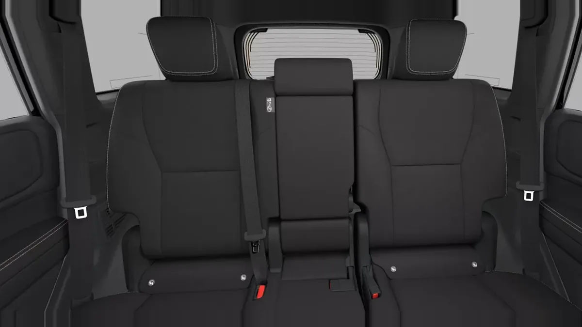 Toyota Land Cruiser 250 Hybrid 48V VX en renting en Elche — vista 7