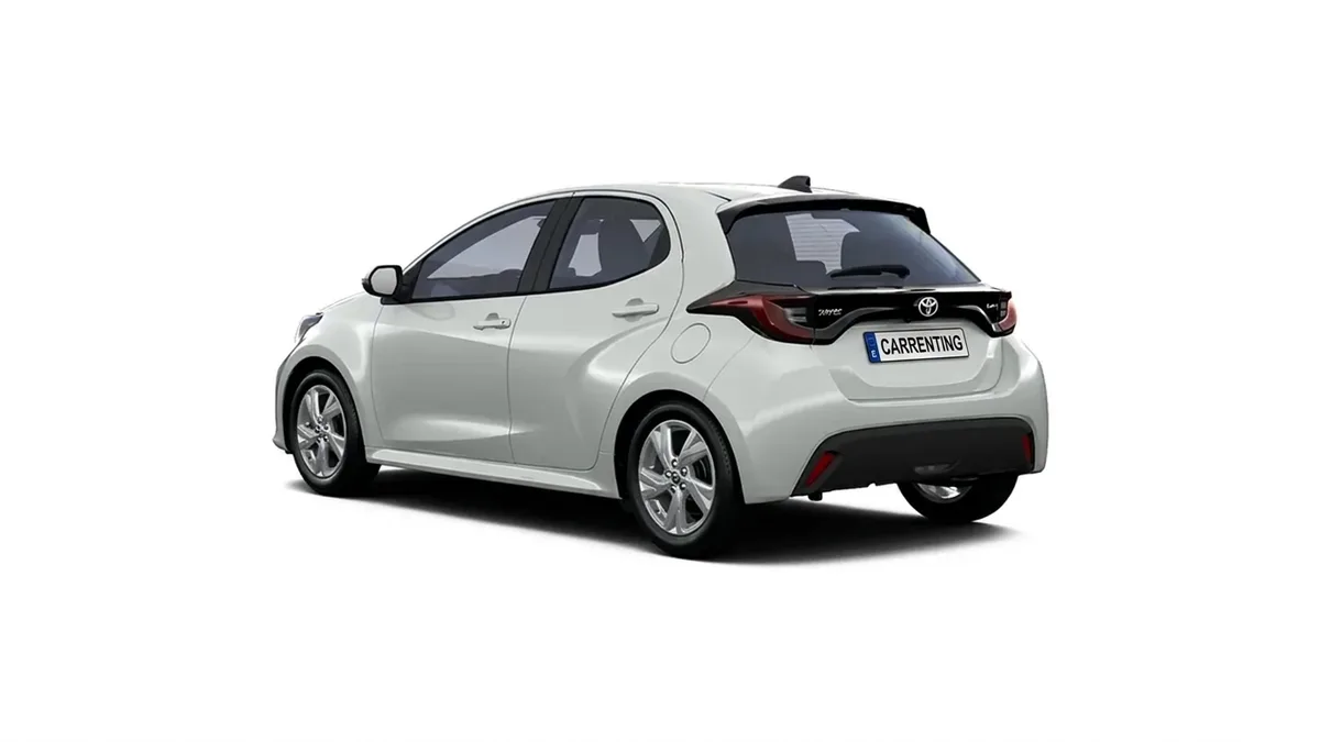 Toyota Yaris 120H 116CV Active en renting en Elche — vista 13