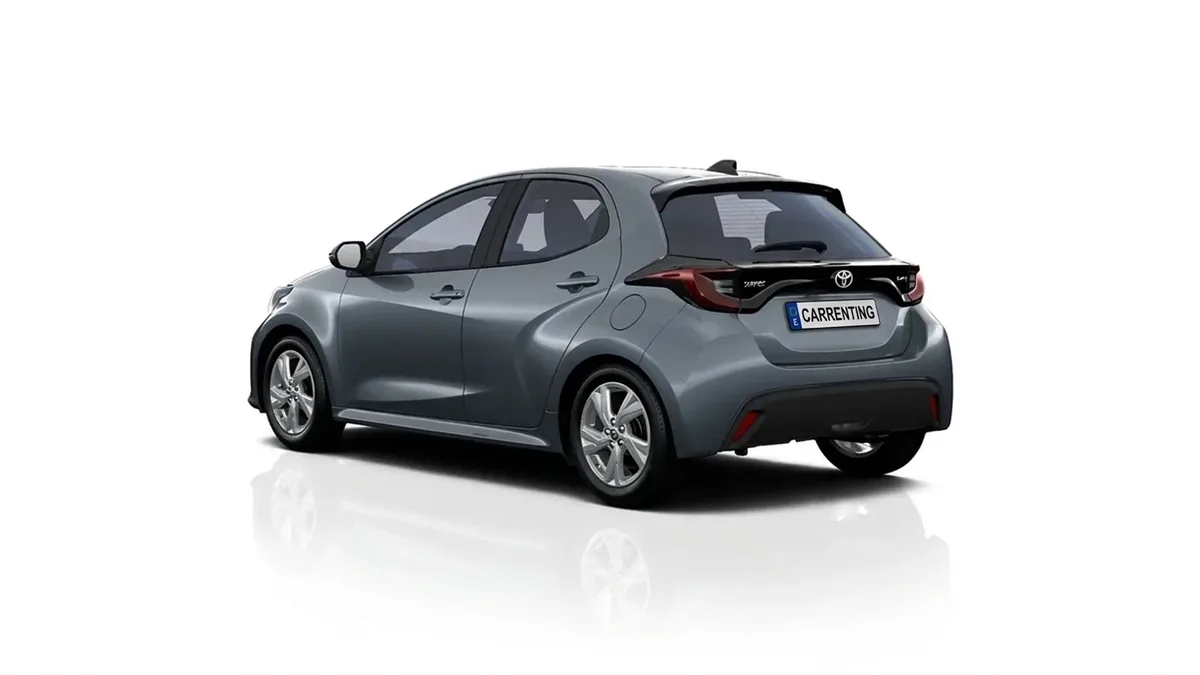 Toyota Yaris 120H 116CV Active en renting en Elche — vista 14