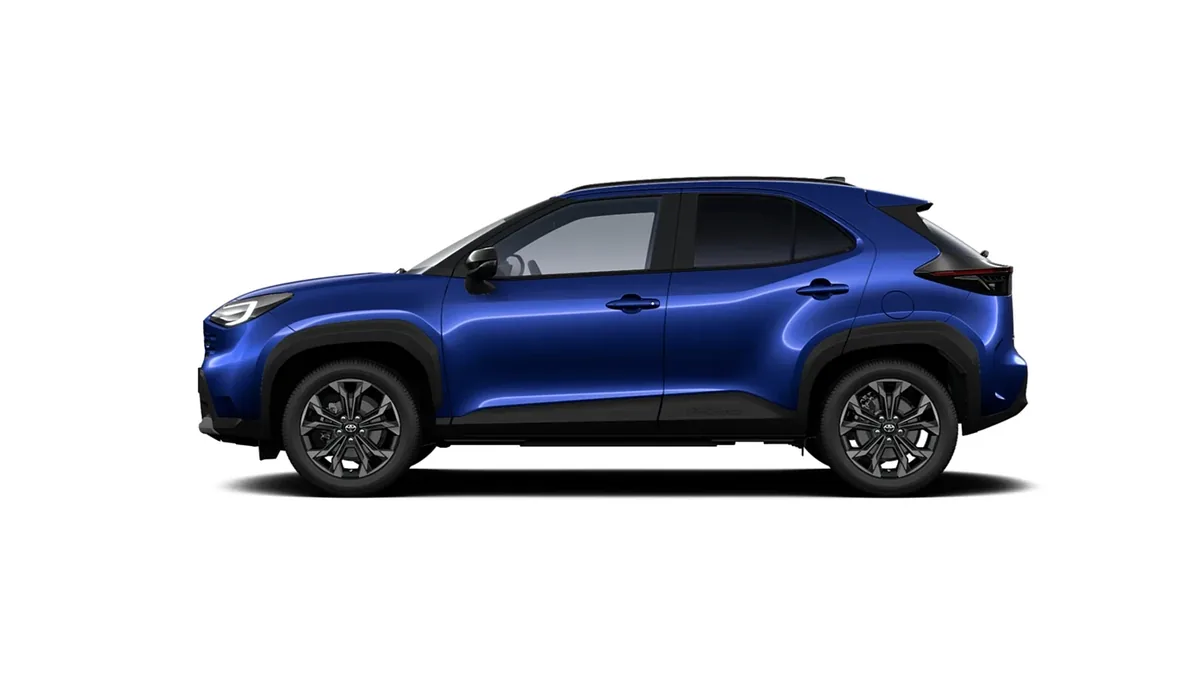 Toyota Yaris Cross 130H e-CVT 5P Active en renting en Elche — Delantera