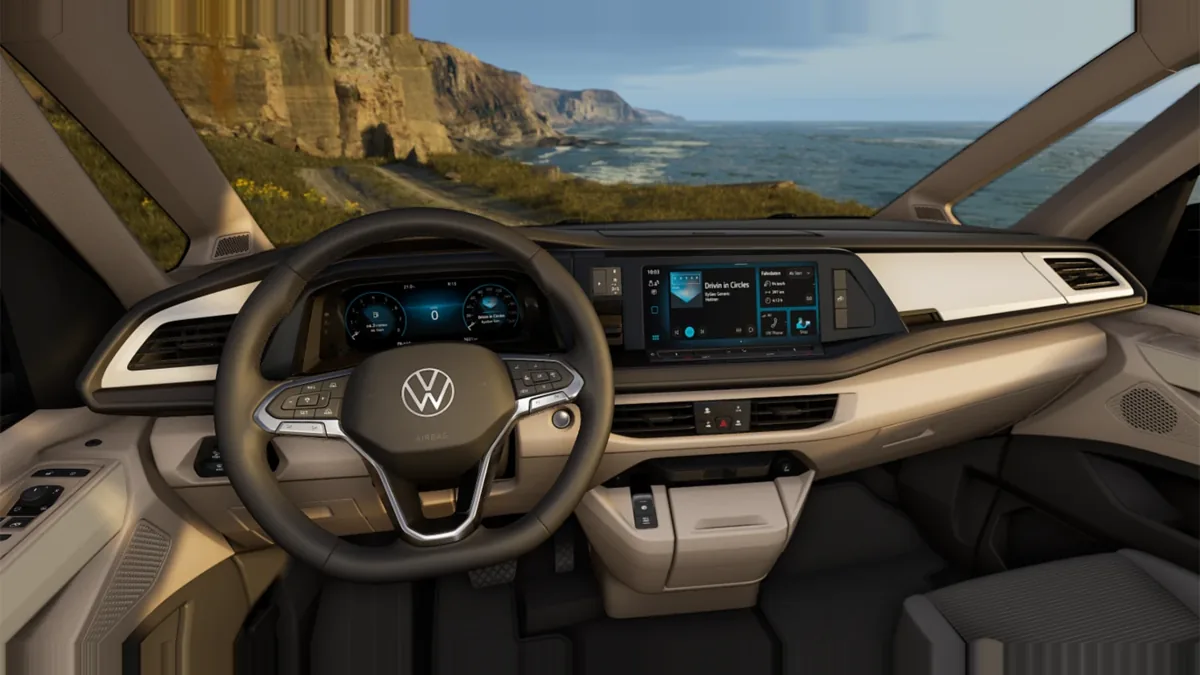 Volkswagen California Beach Tour 2.0 TDI 110kW (150CV) DSG en renting en Elche — Delantera