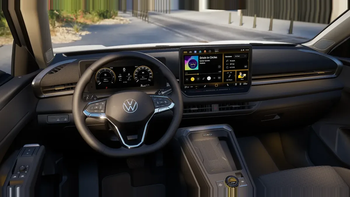 Volkswagen T-ROC Más 1.5 eTSI 110kW (150CV) DSG CW en renting en Elche — Delantera